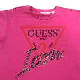 Detalle Guess camiseta ICON fucsia