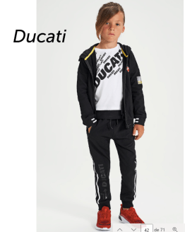 Sarabanda colección Ducati jogging negro chico raya lateral